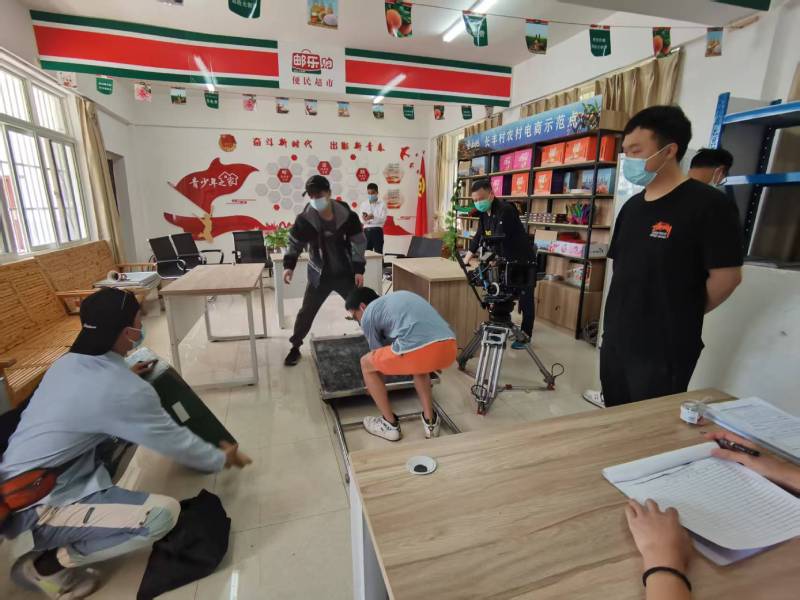 淳安县广告片拍摄公司：极简主义践行者，少即是多的视觉哲学